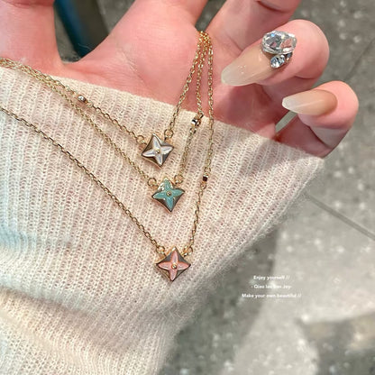 Four Leaf Clover Pendant Necklace by Sylrena — product photo